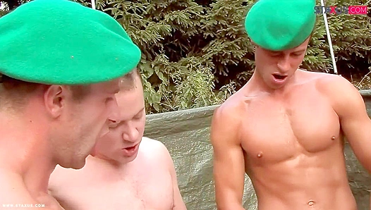 Military Oral Frenzy: Hung Soldiers Engage in Raunchy Blowjob Circle - 18+