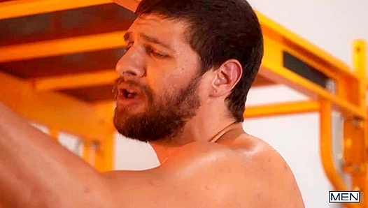 Dom King Shamu Azizam Takes Charge: Raw Power Demands Satisfying Orgasms