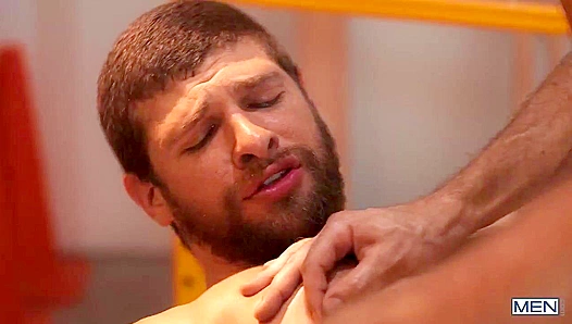 Dom King Shamu Azizam Takes Charge: Raw Power Demands Satisfying Orgasms