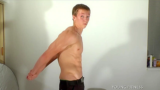 Ripped Twinks Buff Body Exposed: Sizzling Solo Strip for EastBoys