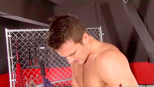 Rough Threesome Rages: Rogue, Bull Their Beefy Plaything Get Stretched Wide in Anal Brawl