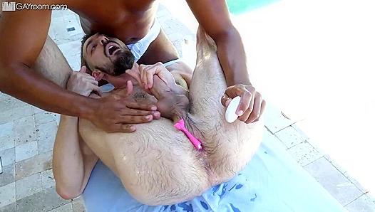 Steamy Massage Ignites Johnnys Lust for Seabros Chiseled Body – ManRoyale