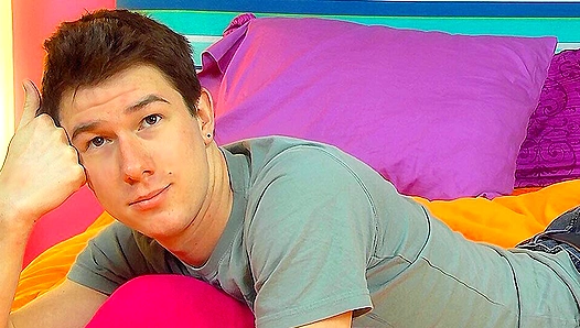 Dustin Hawthorne Dominates Adorable Lollipop Boys with Expert Top Moves – 18+