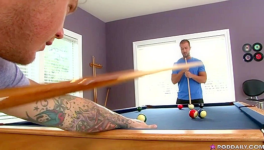 Parker Londons Steamy Reunion: Deep Throating Rod Dailys Massive Cock Again