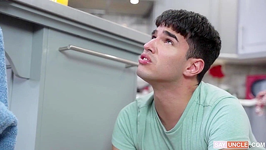 Rob Quin Dominates: Stepson Worshipfully Sucks Enjoys Every Inch of Daddys Thick Cock –