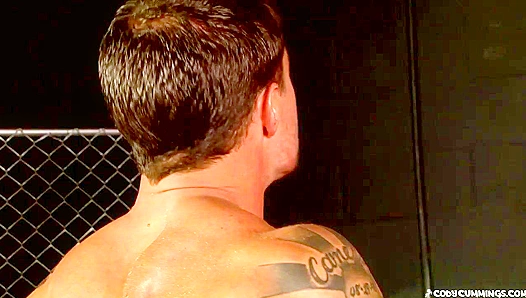 Steamy Massage Bliss: Handsome Cody Cummings Worships Vance Crawfords Body for a Thorough