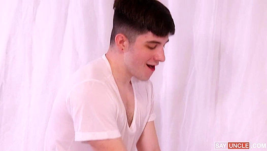 Harrisons Hung Throb Delights Madisons Tight Hole in Thrilling Missionary Ride – 18+