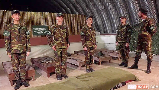 Steamy Army Trio: Joris Uriel Share Hard-Fisted Fun in Full-On Gay threesome – Military