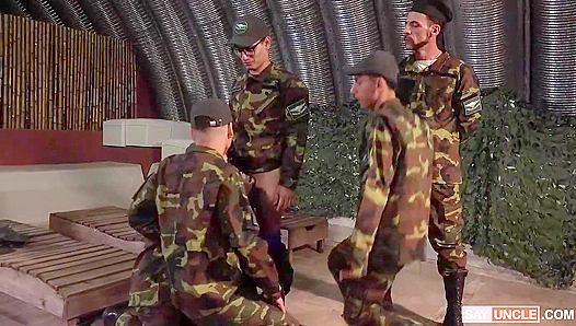 Steamy Army Trio: Joris Uriel Share Hard-Fisted Fun in Full-On Gay threesome – Military