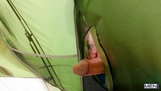 Wild Camping Lust Unleashed: Tim Under William Seeds Get Dirty Under Open Skies – FreeGay