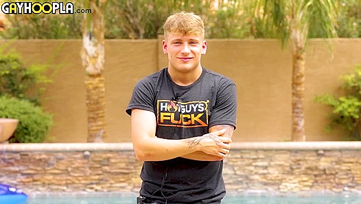 James Connors Sizzles: Steamy Confessions and Seductive Teases by the Pool – GayHoopla