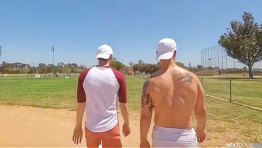 Swordsmen Show Off Skills More in Steamy Fencing Matchup – TinyGays 18+
