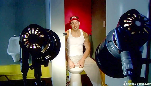 Samuels Ripped Muscles Shine Between Steamy Gay Shoots