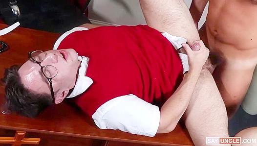 Archies Holy Desperation: Tempted by Henks Foot Worship - YesFather 18+