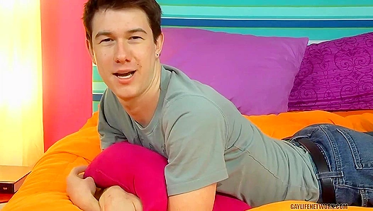Dustin Hawthornes Sizzling Secrets Exposed: Yearning for Taboo Fantasies – LollipopTwinks