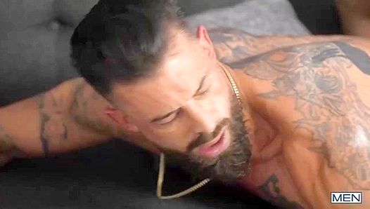 Wolfs Hungry Hole Devoured by Johnnys Veiny Cock – Deep Anal Pounding