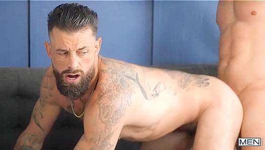 Wolfs Hungry Hole Devoured by Johnnys Veiny Cock – Deep Anal Pounding