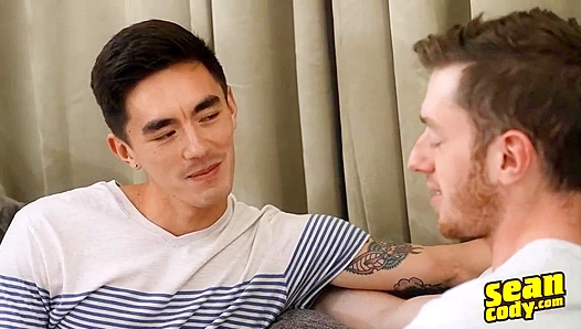 Cody Seiyas Intense Bareback Frenzy: Jakes Thick Cock Sizzles Inside
