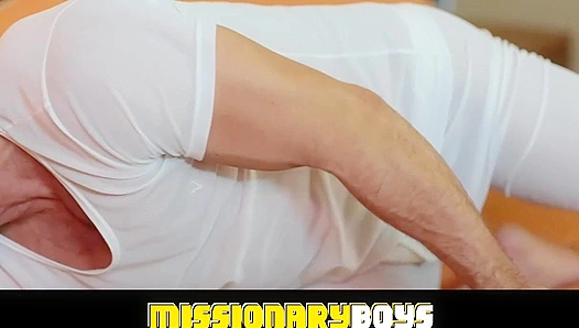 Passionate Missionary Rendezvous: Foster Devours Boyfriends Hole in Raw Threeway – 18+