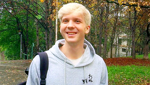 Bareback POV: Fresh-Faced Teen Swallows Every Thick Inch Deep