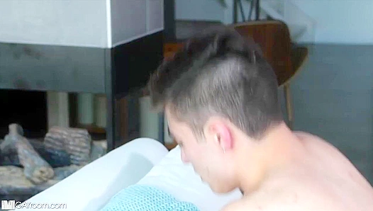 Steamy Debut: Innocent Cutie Alex Taylors Sultry First Time Audition - NaughtyAuditions