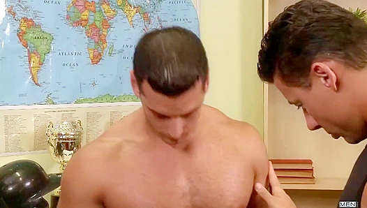 RVD Powers Marcus Rhls with Throbbing Cock in Sizzling Gym Sesh – Hung Stud Fucks