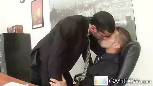 Jake Steel Goes Wild for Thick Cock Down His Hungry Hole in Sweaty Anal Thrusts – GayXXX