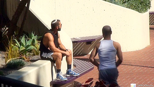 Mike Dreydens Powerful Orgasm: Every Thick Shot Marks a New Level of Release – GayXXX 18+
