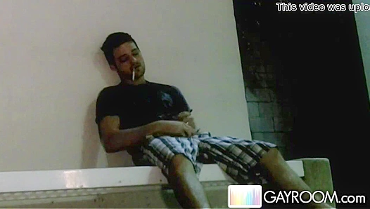 Kryz Perez Unleashes His Steamy Desire in a Mind-Altering Public Solo – GayXXX