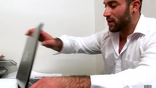 Spencer Reed Jay Roberts Unleash Lust in Sweltering Office Orgy - Xclusive Males