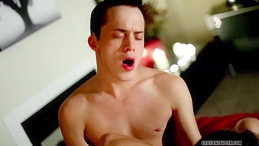 Krys Perez Sinks Teeth into Brice Carsons Throbbing, Sweat-Slicked Bubble Butt – Steamy