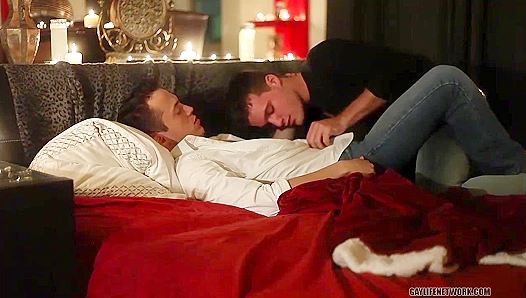 Krys Perez Sinks Teeth into Brice Carsons Throbbing, Sweat-Slicked Bubble Butt – Steamy