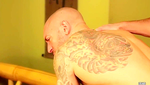 Paddy Francesco Unleashed: Raw Mutual Anal Action – Beefy Brits Collide 18+