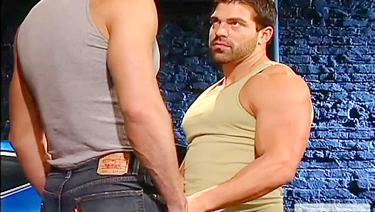 Vince Andreas Goes Hard for More Steamy Bareback Thrills