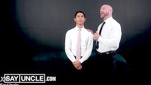 Steamy Twink Takes Control: Deep Throating in Passionate Missionary – BoysTrailers