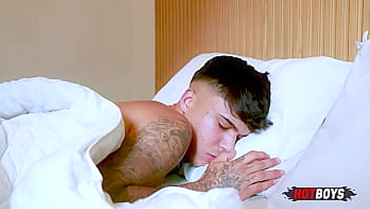 Rough Bareback Thrusts Ignite Lust as Beefy Stud Devours Friends Tight Hole