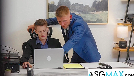 Steamy Office Secrets Exposed: Hung Colleagues Savor Each Others Dripping Jocks During