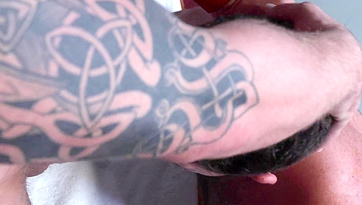 Jaw-Dropping Throat Fucks: Hung Jock Ravages Rileys Meaty Cock in Sweaty Locker Room –