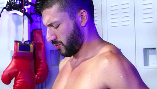 Steamy Locker Room Threesome: Fresh-Faced Cub Damien Cross Swallows Every Inch of Thick
