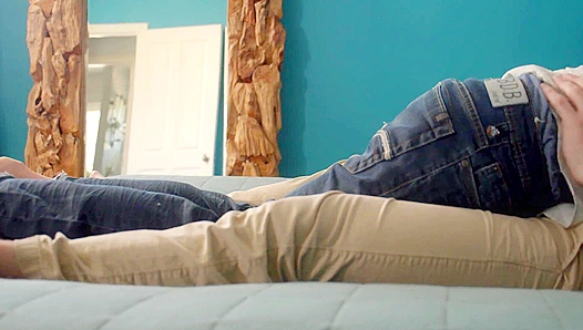Quins Wild Orgy: Fiery Passion Ignites as He Moans Deeply Going Bareback with Cooper