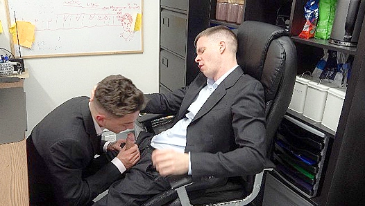 Slick Suit Seduction: Young Office Assistant Takes Deep Gets Drenched in Spunk – 18+