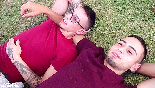 Darios Eager Orgasm Paints Vincent As Hot Cum Covers Him In Spurts – Steamy Gay Release