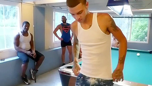 Riding Thick Straight Beef: Pure Muscle Gay Fucking on TinyGays 18+