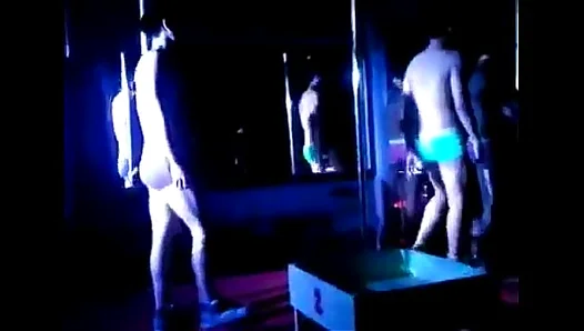 Sizzling Bangkok Nights: Thai Lads Fuel Scorching Desire at Exotic Gay Haven – XXXAsean