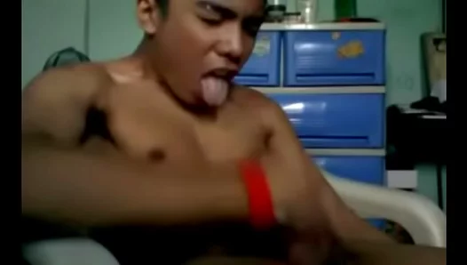 Asian Stallion Unleashes Intense Solo Thrusts, Riding Waves of Pleasure – HotSteamyGay