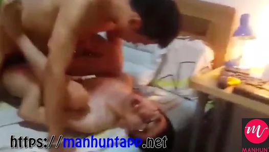 Steamy Asian Hookup Unleashes Raw Passion After Hottest Grindr Date – 18+