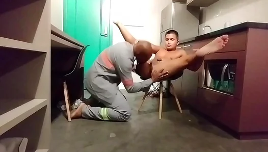 Asian Muscle Stud Gets Taken Hard by Passionate Lover in Steamy Bedroom Session – Amateur