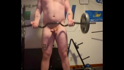 Sweat-Soaked Muscles Unleashed: Intense Workout Turns Lecherous – GayMuscleX 18+