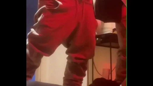Caught in the Act: Roommate Spills His Seed in Raw, Uncut Amateurs Gay Pixxxxing –