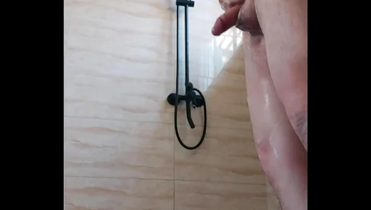 Steaming Solo: Hot Latino Jerks Off Under the Shower – XXX